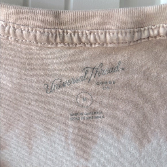 Universal Thread pink tie dye v-neck t-shirt size Medium - Picture 2 of 3